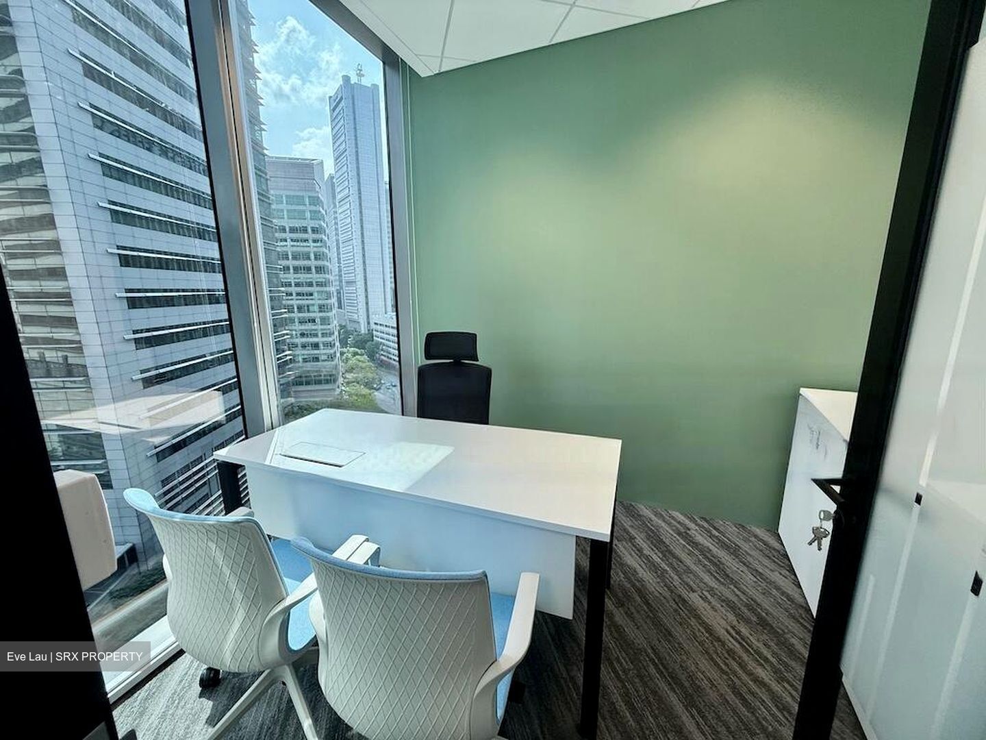 PLUS (D1), Office #459671441